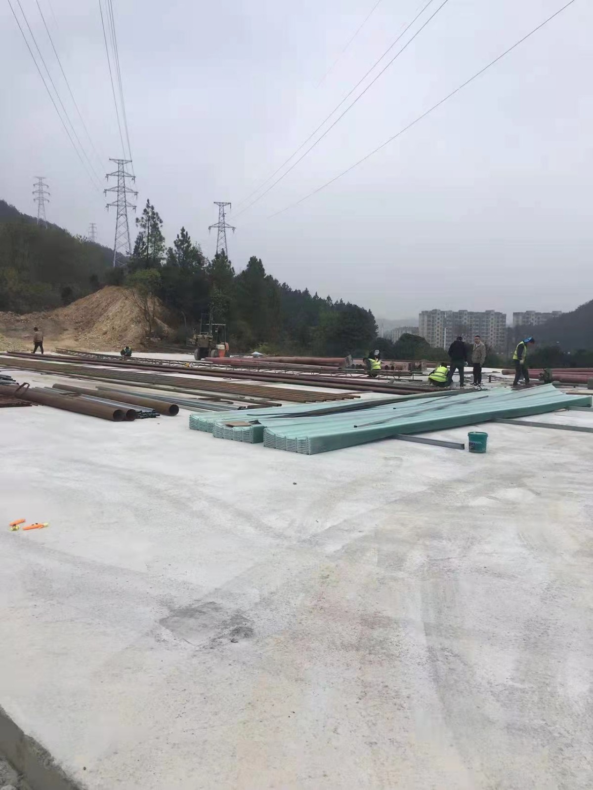 江西存量垃圾處理設(shè)備租賃及運行管理順利完成，此路段順利通車。